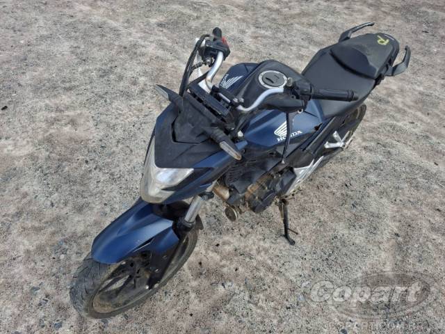 2025 HONDA CB 300F 
