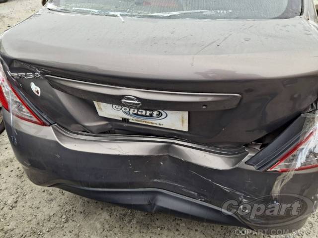2019 NISSAN VERSA 