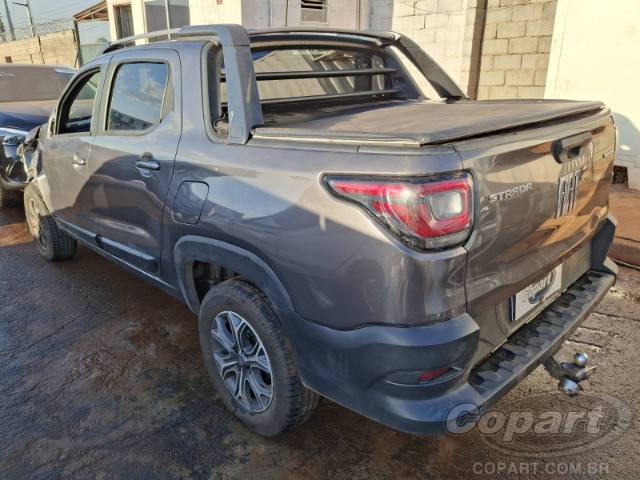 2021 FIAT STRADA CD 