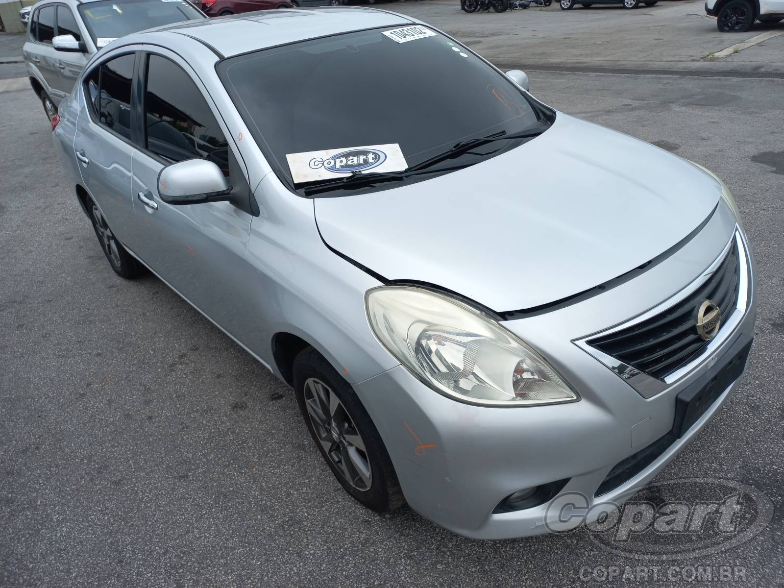 Veículo Nissan Versa Nissan Versa SL 1.6 16V 2013 2013 em leilão