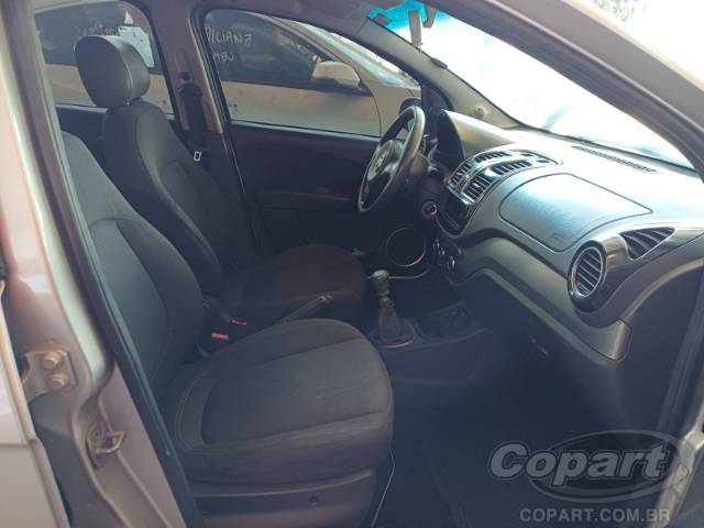 2016 FIAT GRAND SIENA 