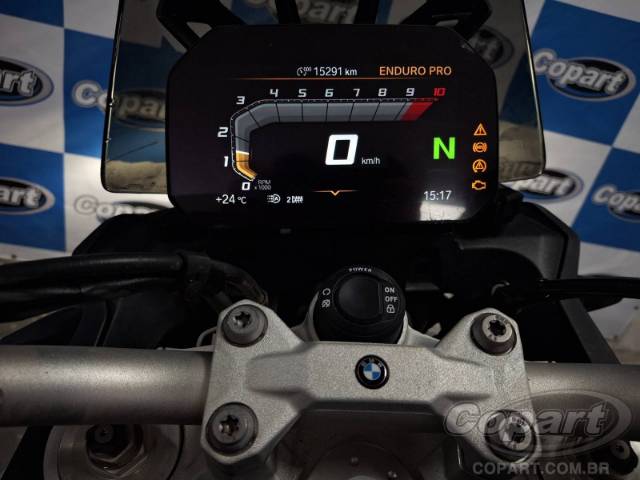 2025 BMW F 900 