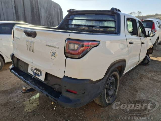 2021 FIAT STRADA CD 