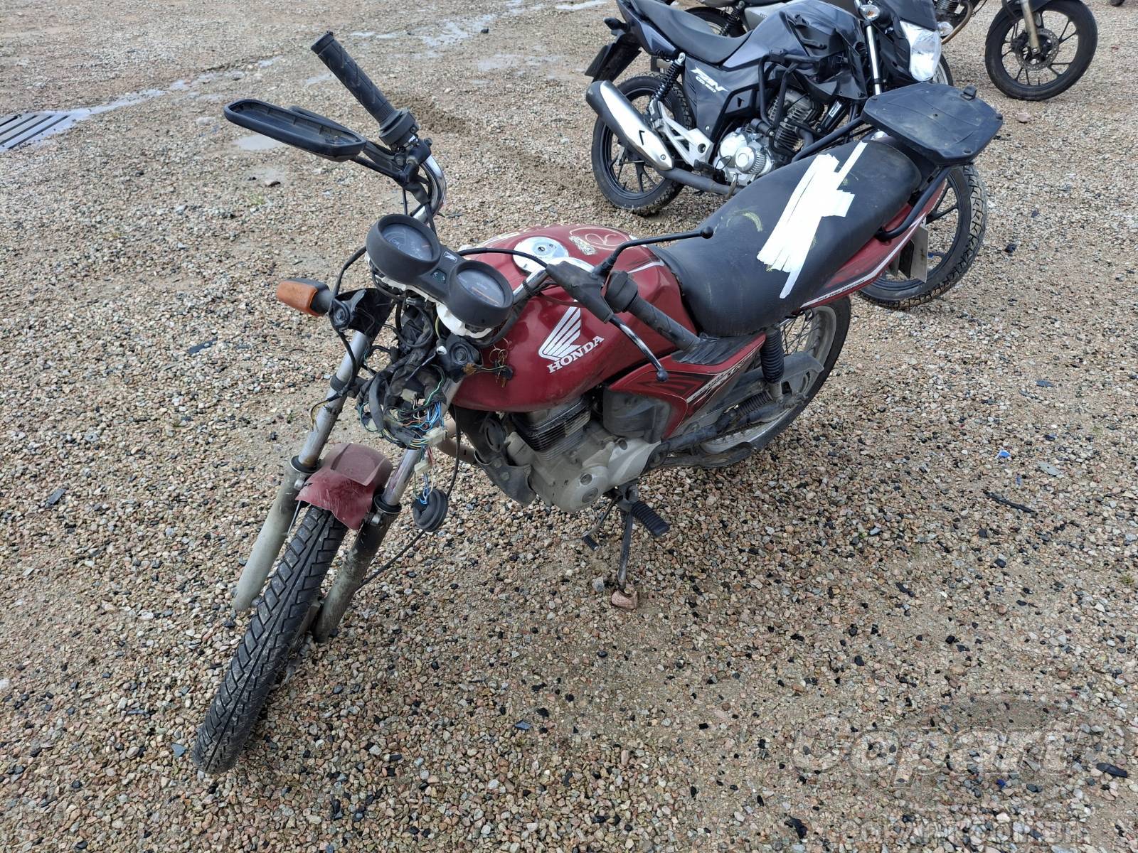 Foto 2: 2013 HONDA CG 150