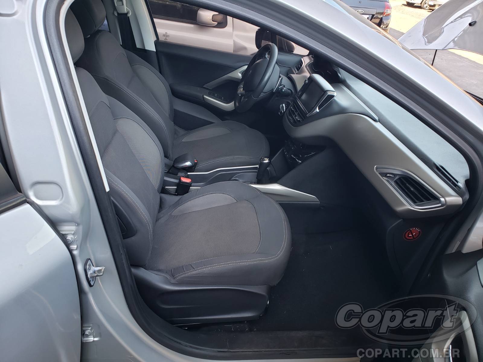 2016 PEUGEOT 2008 — leilão em Ribeirão Preto/SP (foto 5)