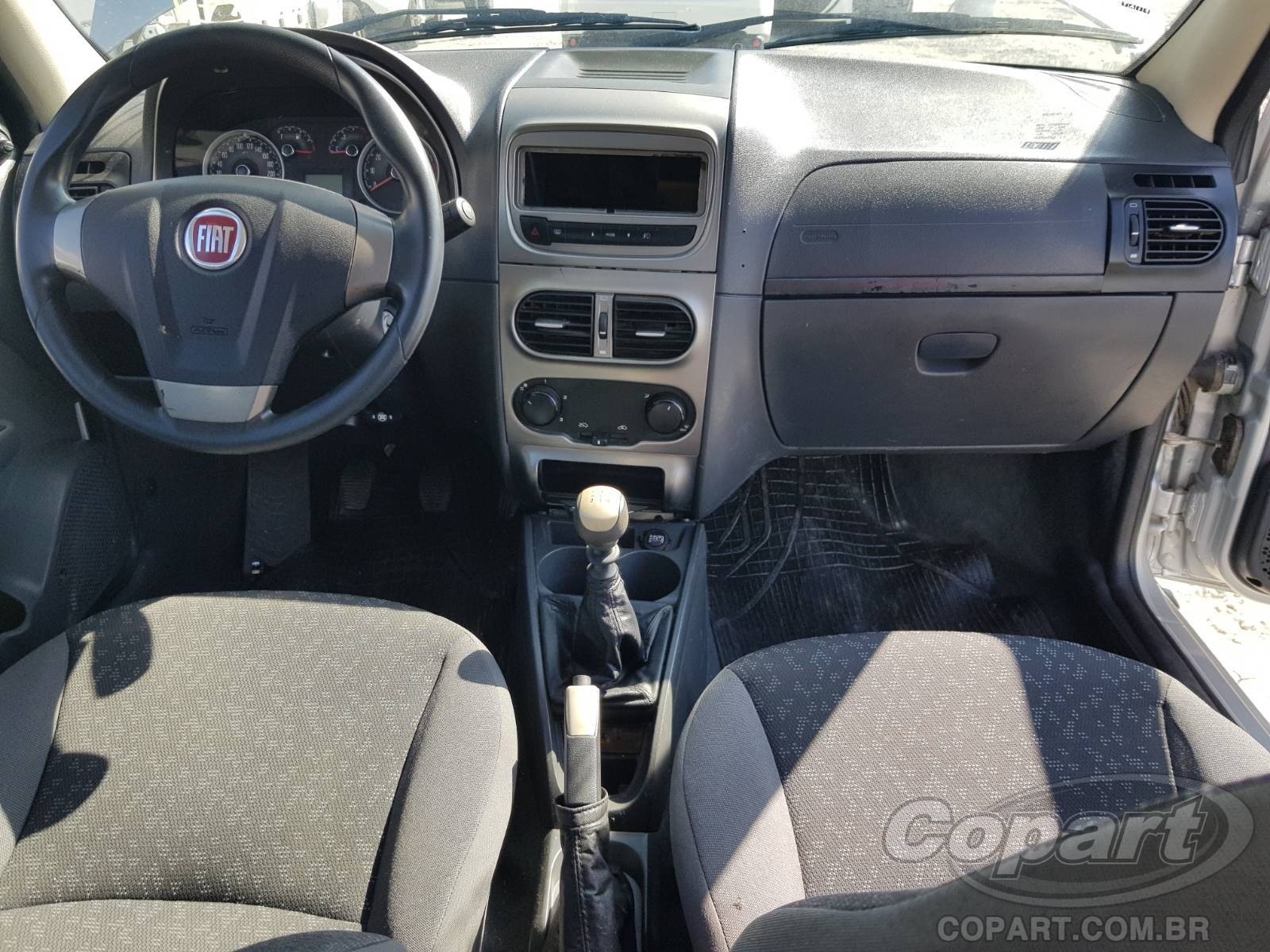 Foto 9 de 10: 2014 FIAT PALIO WEEKEND