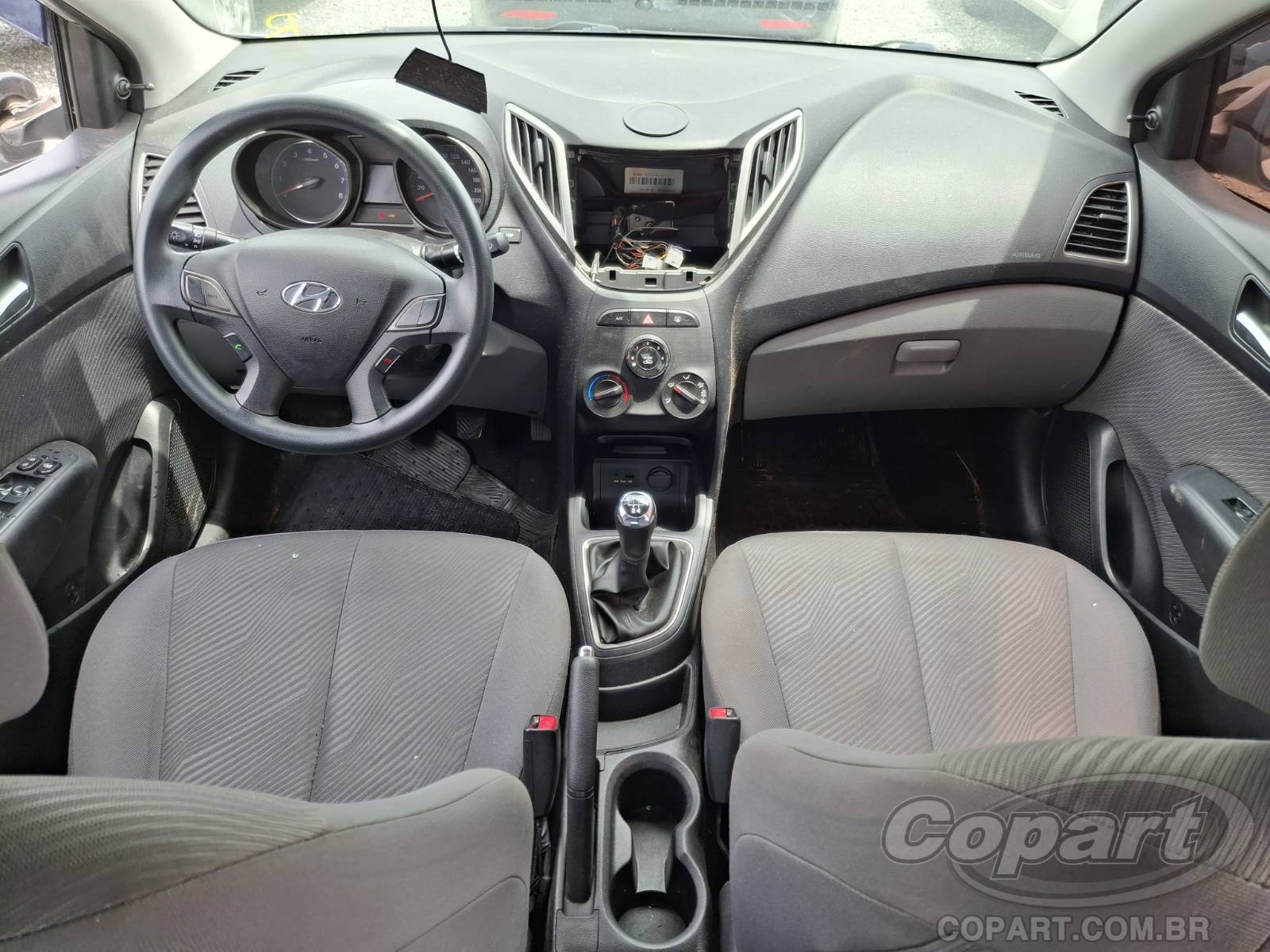 Foto 9 de 15: 2015 HYUNDAI HB20S