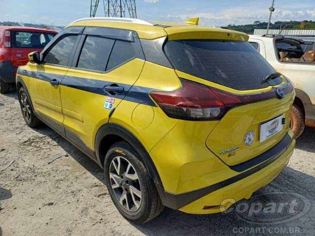2023 NISSAN KICKS 
