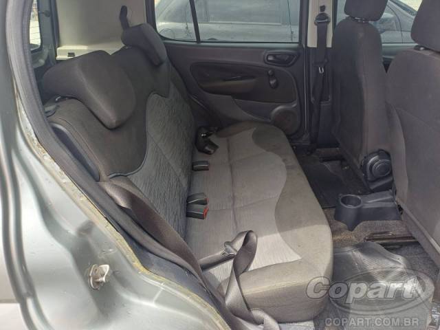 2015 FIAT UNO 