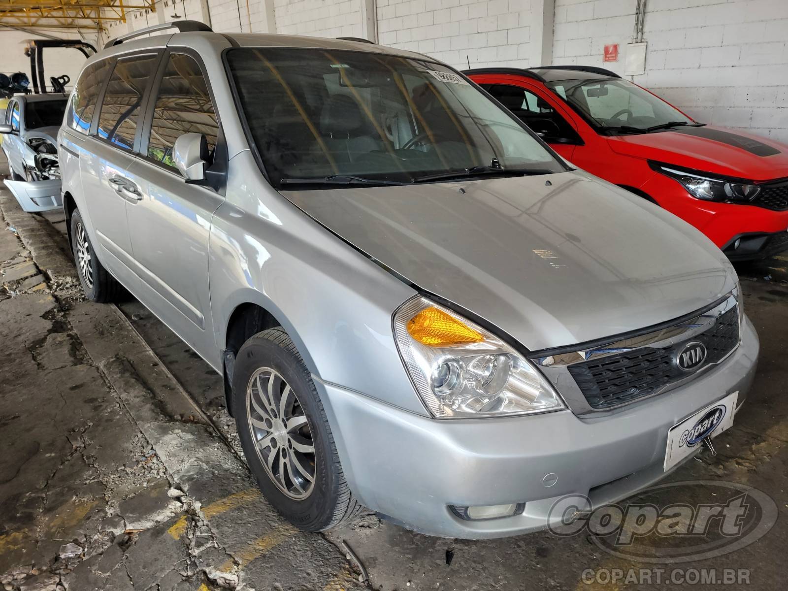 Veículo Kia Motors CARNIVAL KIA Carnival EX 3.5 V6 2012 Pequena Monta 2012 em leilão