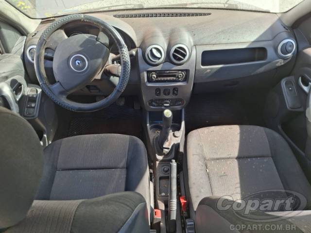 2011 RENAULT LOGAN 