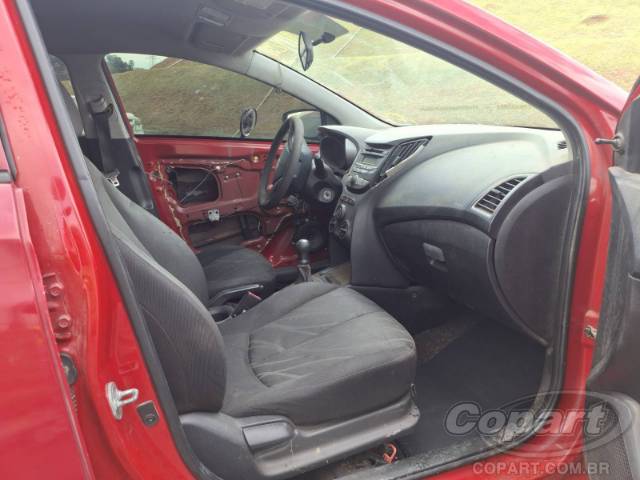 2015 HYUNDAI HB20 