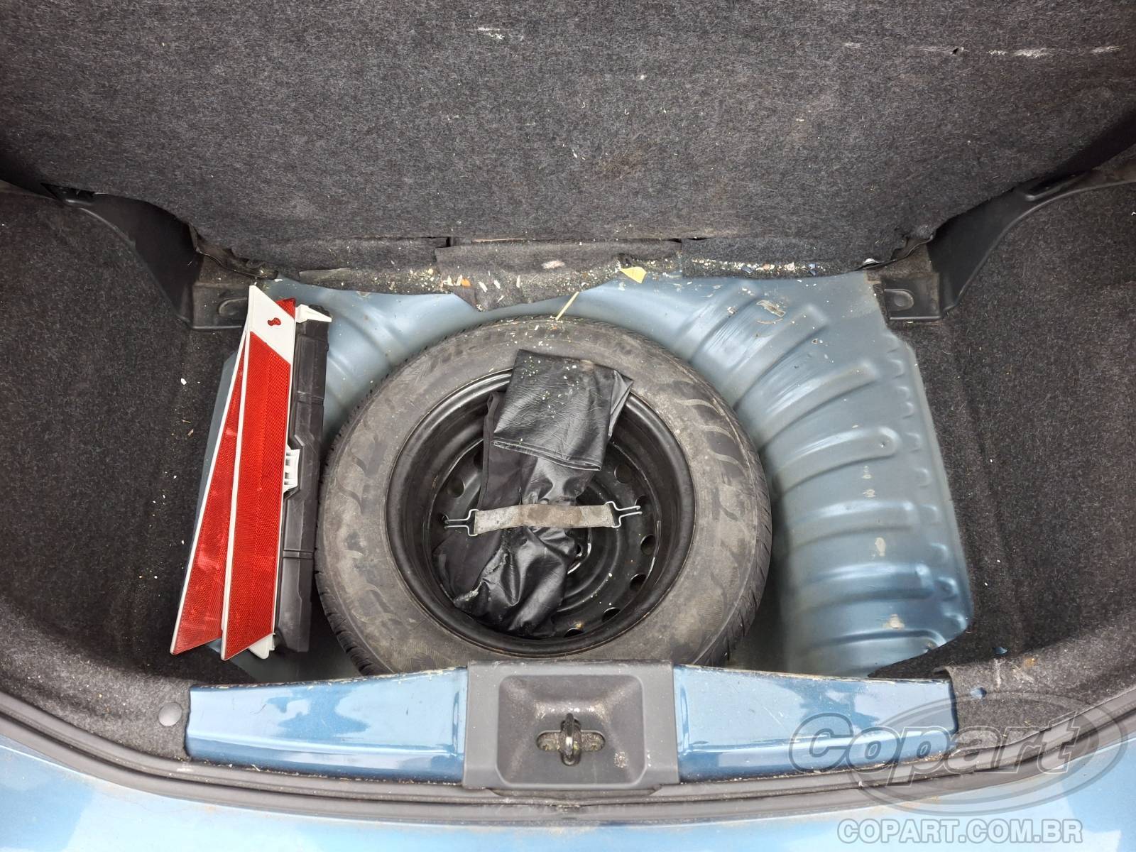 Foto 10 de 11: 2015 NISSAN MARCH