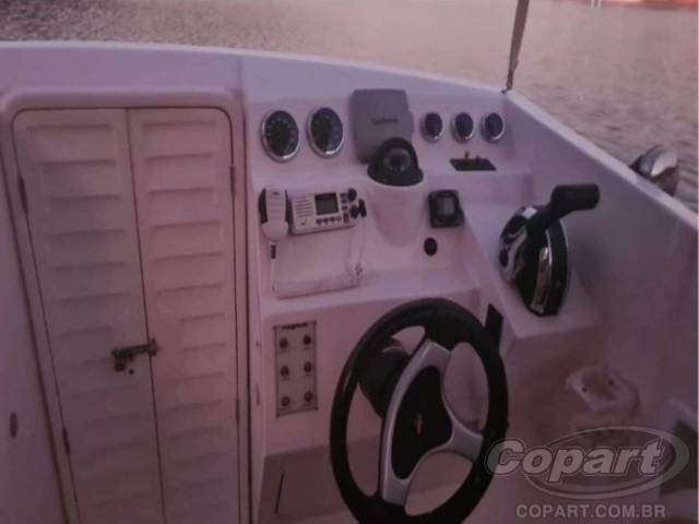 2014 Magnun LANCHA MOTORBOAT ESSENCE 29 PES 