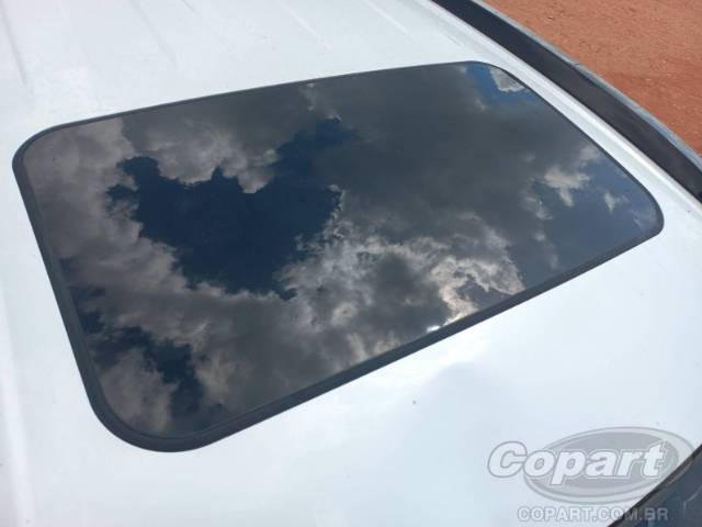 2026 TOYOTA COROLLA CROSS 