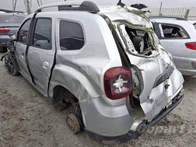 2022 RENAULT DUSTER 