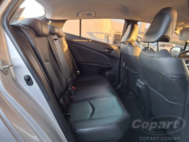 2016 TOYOTA PRIUS 