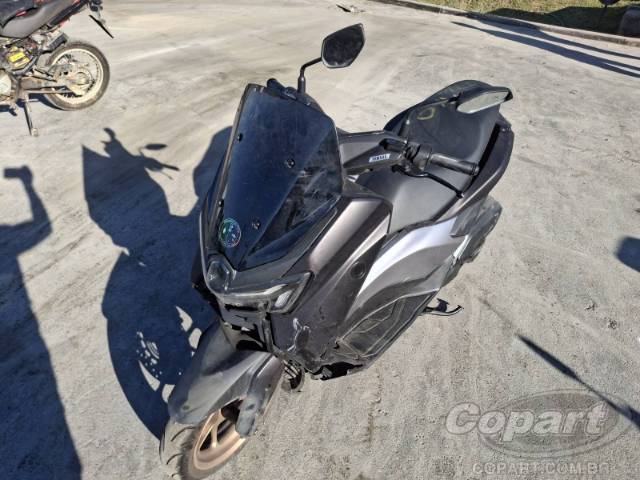 2025 YAMAHA NMAX 