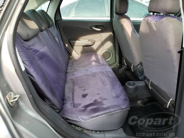 2013 FIAT GRAND SIENA 