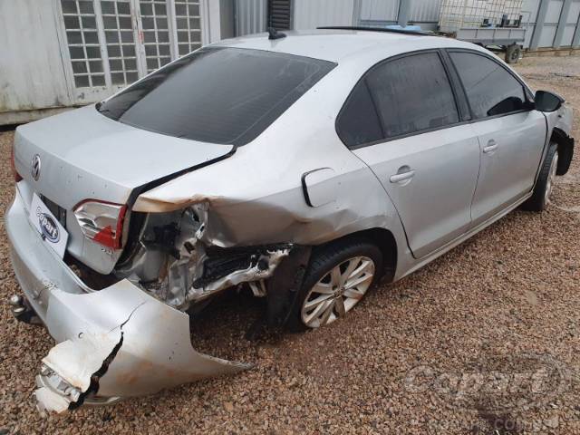 2013 VOLKSWAGEN JETTA 