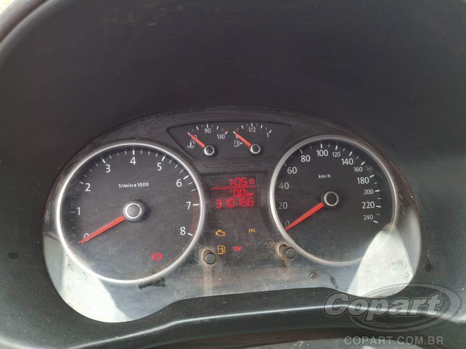 Foto 8 de 10: 2012 VOLKSWAGEN SAVEIRO CE