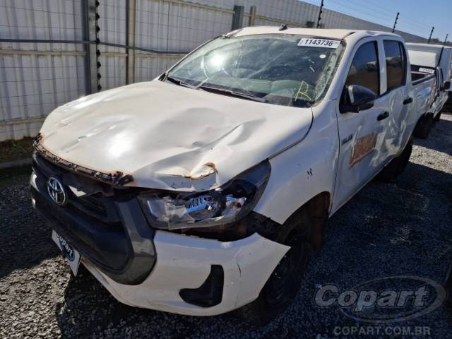 2025 TOYOTA HILUX CD 
