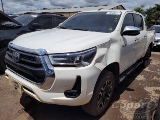 2022 TOYOTA HILUX CD 