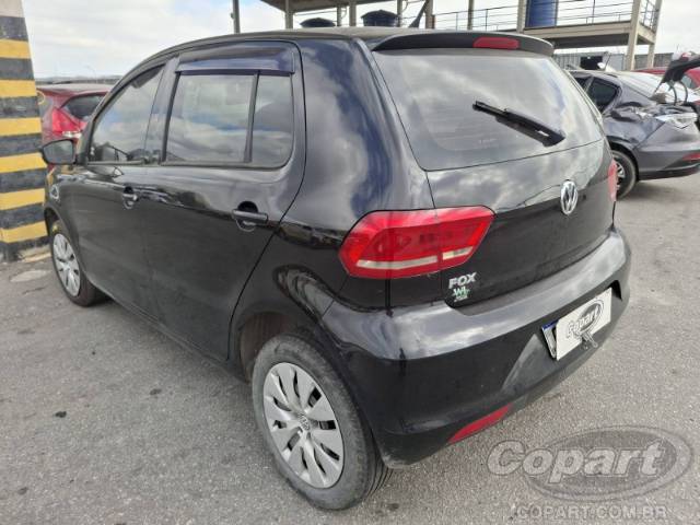 2015 VOLKSWAGEN FOX 