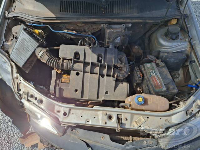 2004 FIAT STRADA 