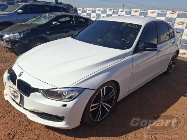 2015 BMW SERIE 3 