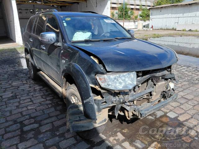 2016 MITSUBISHI PAJERO 