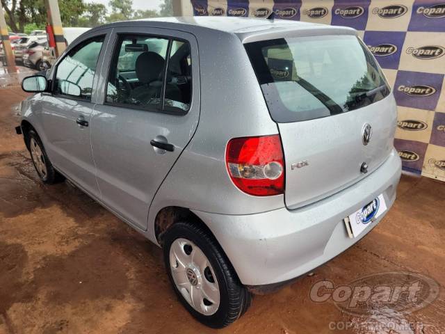 2010 VOLKSWAGEN FOX 