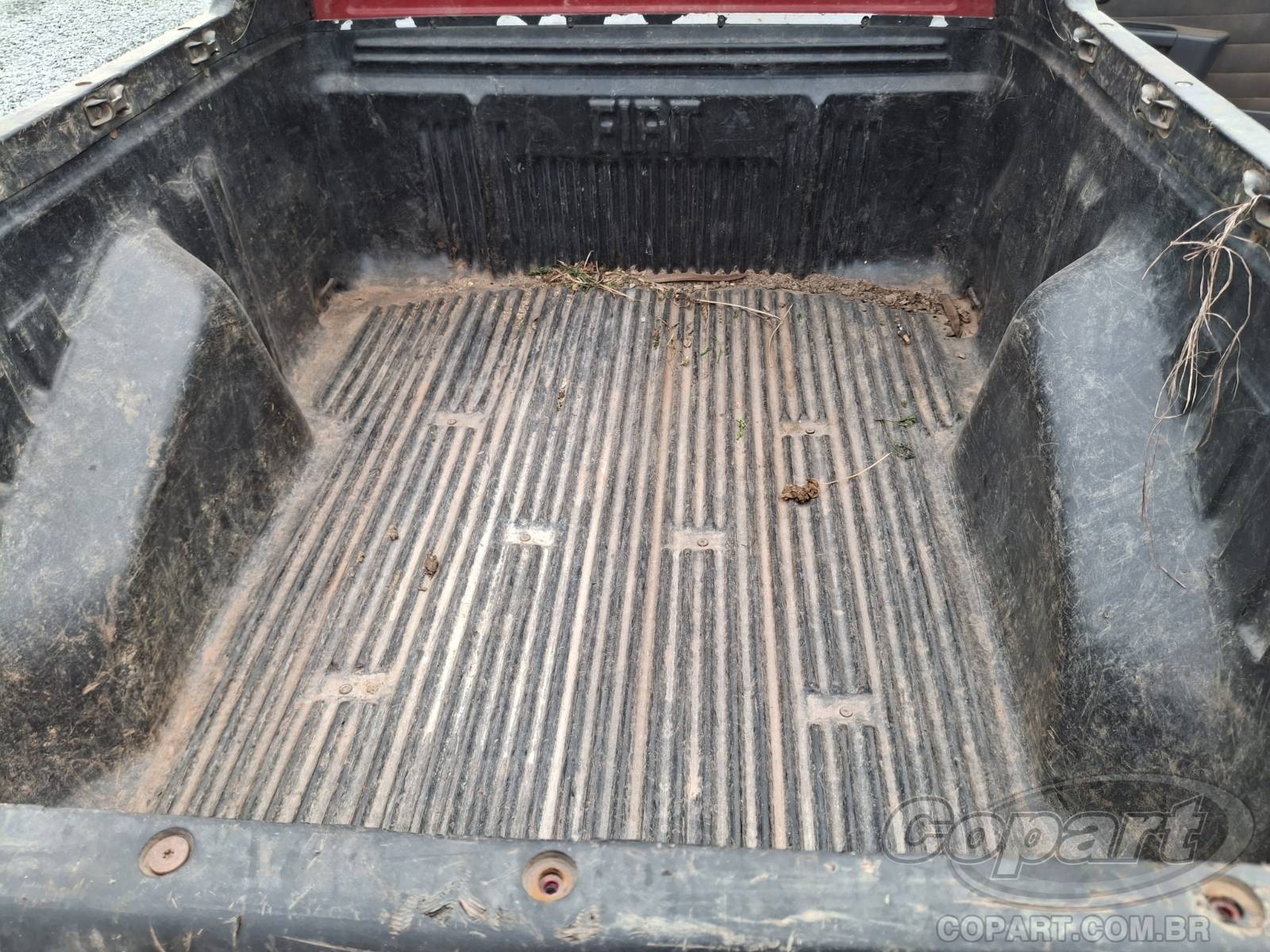 Foto 6 de 10: 2015 FIAT STRADA