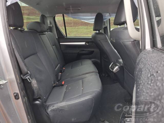 2024 TOYOTA HILUX CD 