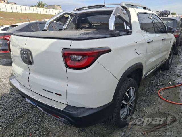 2021 FIAT TORO 