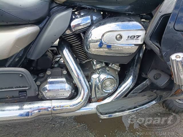 2018 HARLEY-DAVIDSON TOURING 