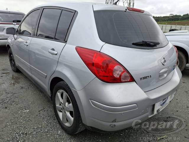 2011 NISSAN TIIDA 
