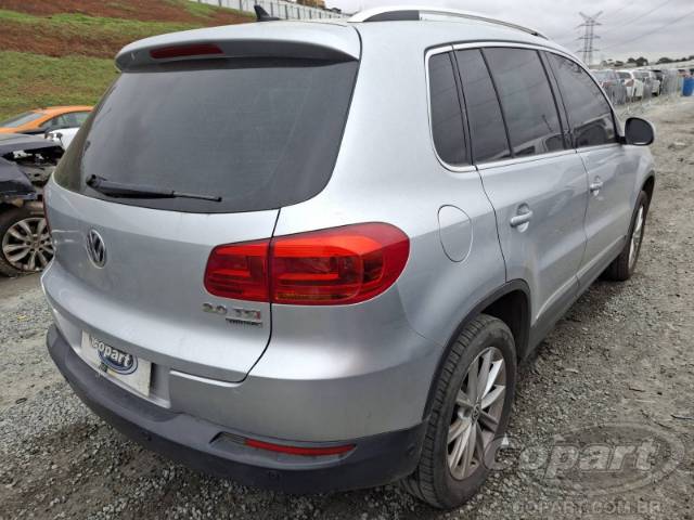 2012 VOLKSWAGEN TIGUAN 