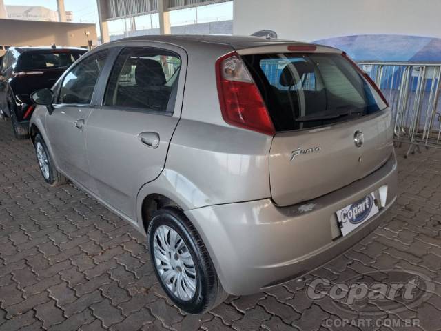 2011 FIAT PUNTO 