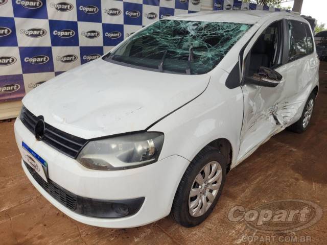 2014 VOLKSWAGEN FOX 
