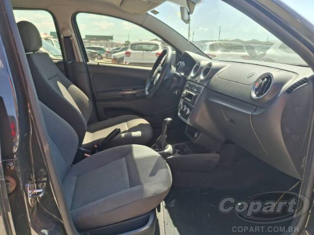 2009 VOLKSWAGEN GOL 
