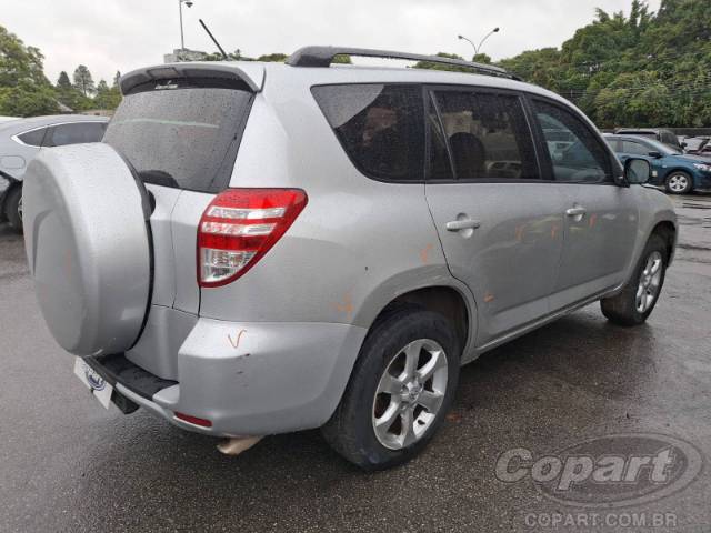 2011 TOYOTA RAV4 