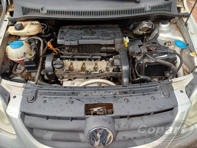 2010 VOLKSWAGEN FOX 