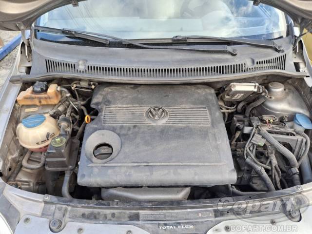 2005 VOLKSWAGEN FOX 