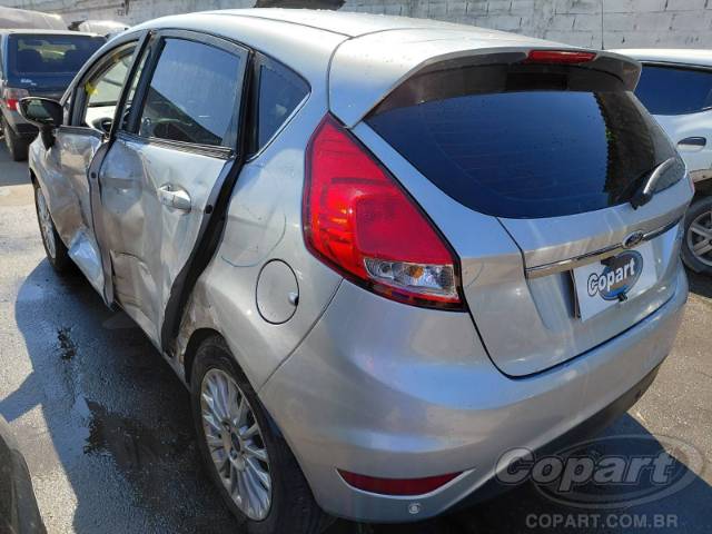 2015 FORD FIESTA 
