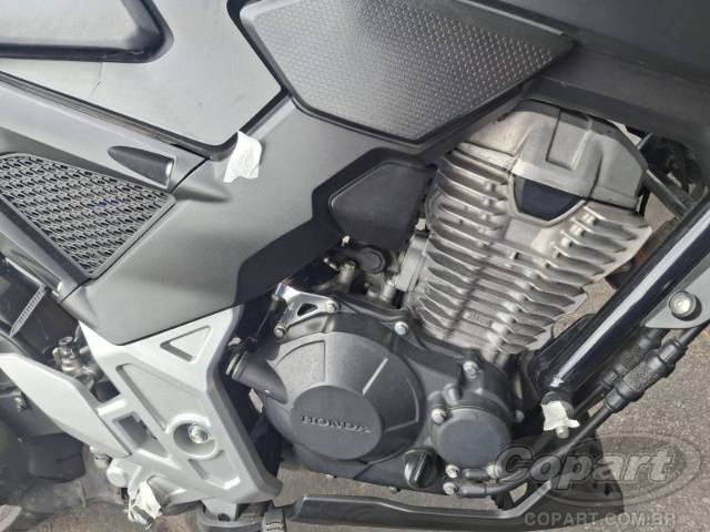 2024 HONDA CB 300F 