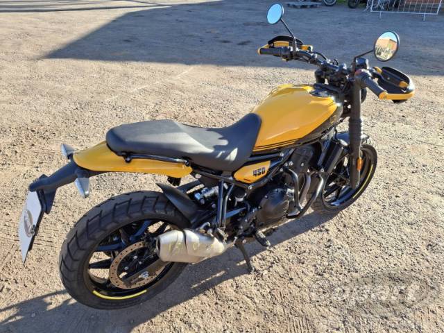 2026 ROYAL ENFIELD Guerrilla 