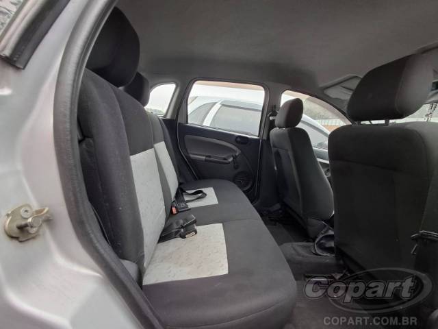 2009 FORD FIESTA 