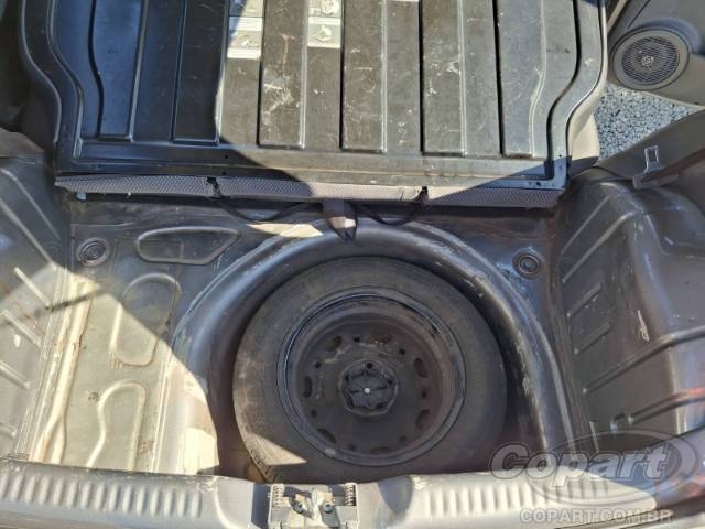 2006 VOLKSWAGEN FOX 