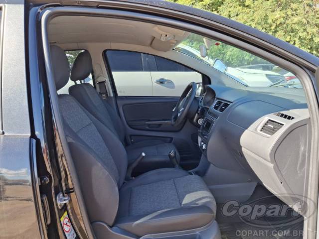 2014 VOLKSWAGEN FOX 